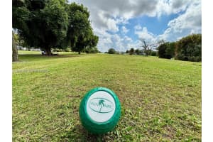 3351 S Palm Aire Dr 205 Pompano Beach, FL 33069 - Off Market