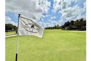 3351 S Palm Aire Dr 205 Pompano Beach, FL 33069 - Off Market