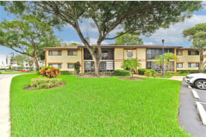 10959 W Clairmont Cir 211 Tamarac, FL 33321 - MLS#A11941193