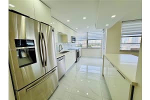 18041 Biscayne Blvd *boat Slip & Unit* 1605 Aventura, FL 33160 - MLS#A11941218