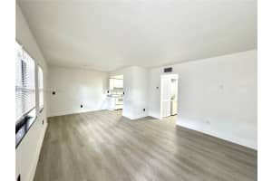 1525 Ne 135th St 2 North Miami, FL 33161 - MLS#A11941219