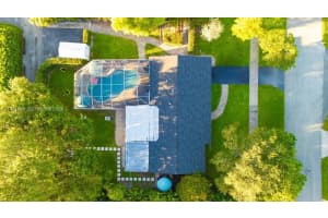 312 N Luna Ct Hollywood, FL 33021 - MLS#A11941239