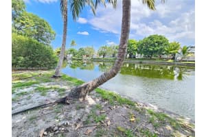 7908 Granada Blvd Miramar, FL 33023 - MLS#A11941283