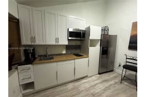 9076 Nw 114th St 9076 Hialeah Gardens, FL 33018 - MLS#A11941320