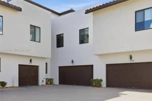 4250 Nw 83rd Ave Doral, FL 33166 - MLS#A11941329