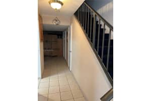 19358 Bobolink Dr Hialeah, FL 33015 - MLS#A11941385