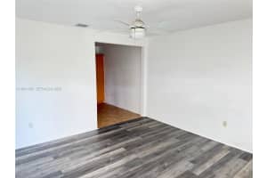 5817 Nw 37th St 5817 Virginia Gardens, FL 33166 - MLS#A11941454