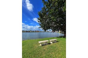 1670 Ne 191st St 403-3 Miami, FL 33179 - MLS#A11941474