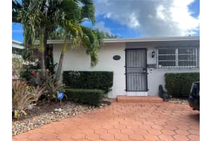 871 Nw 17th Ct, Miami