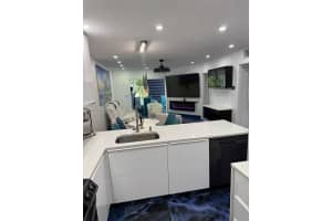 5121 W Oakland Park Blvd 212 Lauderdale Lakes, FL 33313 - MLS#A11941513