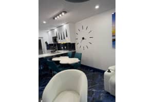 5121 W Oakland Park Blvd 212 Lauderdale Lakes, FL 33313 - MLS#A11941513