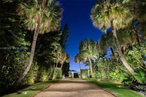 21 S Beach Rd Jupiter, FL 33455 - MLS#A11941525