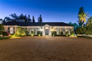 21 S Beach Rd Jupiter, FL 33455 - MLS#A11941525