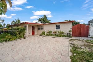 801 N 70th Ave Hollywood, FL 33024 - MLS#A11941543