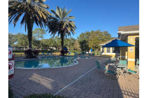 8201 Claire Ann Drive 102 Orlando, FL 32835 - MLS#A11941544