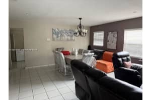 804 N 20th Ct Hollywood, FL 33020 - MLS#A11941575