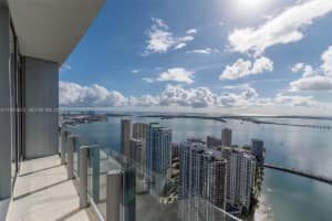 300 Biscayne Blvd Way 5105w Miami, FL 33131 - MLS#A11941612