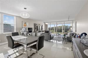 3671 Environ Blvd APT 564, Lauderhill, FL 33319, - MLS#A11941639