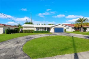 5561 Ne 26th Ave Fort Lauderdale, FL 33308 - MLS#A11941682