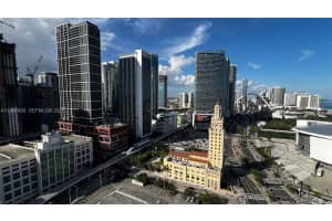 398 Ne 5th St 1905 Miami, FL 33132 - MLS#A11941693