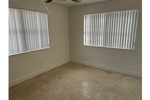 4725 Nw 4th St Front Miami, FL 33126 - MLS#A11941714