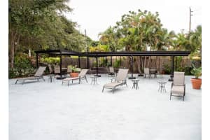 16950 W Dixie Hwy B320 North Miami Beach, FL 33160 - MLS#A11941715