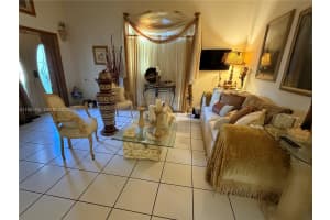 1062 Nw 133rd Ave Miami, FL 33182 - MLS#A11941754