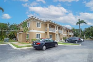 911 Hillcrest Ct 127 Hollywood, FL 33021 - MLS#A11941792