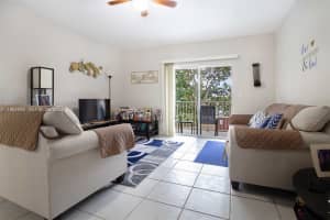 911 Hillcrest Ct 127 Hollywood, FL 33021 - MLS#A11941792