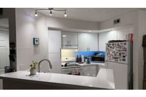 643 Vista Isles Dr 1814 Sunrise, FL 33325 - MLS#A11941803