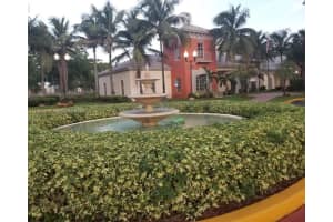 8290 Lake Dr 408 Doral, FL 33166 - MLS#A11941810