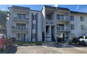 4804 Nw 79th Ave 303 Doral, FL 33166 - MLS#A11941864