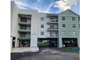 8200 Sw 210th St 111, Cutler Bay