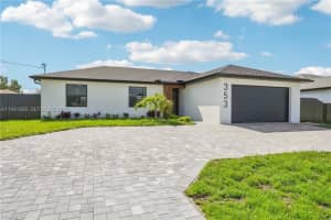 353 El Dorado Blvd S Cape Coral, FL 33991 - MLS#A11941900