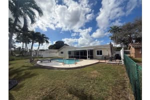 3701 Nw 114th Ave Coral Springs, FL 33065 - MLS#A11941903