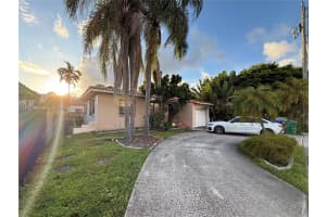 2426 Sw 17th Ave Miami, FL 33145 - MLS#A11941906