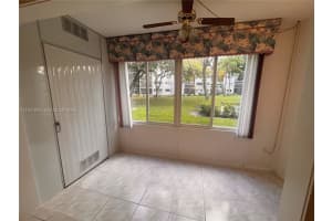 801 Sw 138th Ave 106e Pembroke Pines, FL 33027 - MLS#A11941908