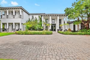 5901 Rolling Road Dr, Pinecrest