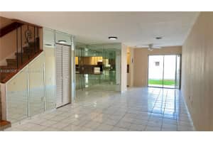 6607 Winfield Blvd B-43 Margate, FL 33063 - MLS#A11941928