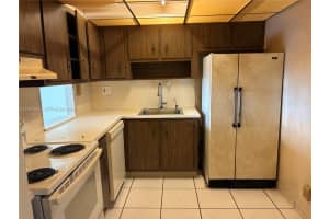 500 Three Islands Blvd 619, Hallandale Beach