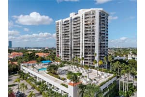 3598 Yacht Club Dr 1101, Aventura