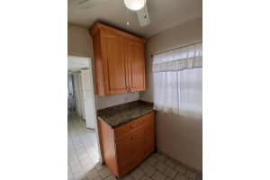 5181 W Oakland Park Blvd 212 Lauderdale Lakes, FL 33313 - MLS#A11942055