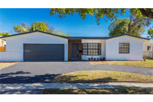 2270 Nw 32nd Ter Lauderdale Lakes, FL 33311 - Off Market