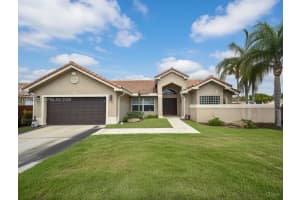 12585 Sw 9th Pl Davie, FL 33325 - MLS#A11942113