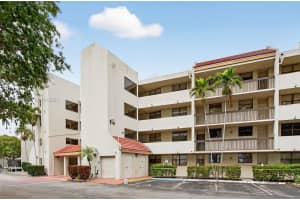 114 Lake Emerald Dr 104 Oakland Park, FL 33309 - MLS#A11942181