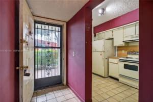 114 Lake Emerald Dr 104 Oakland Park, FL 33309 - MLS#A11942181