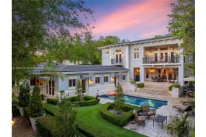 3916 Granada Blvd, Coral Gables