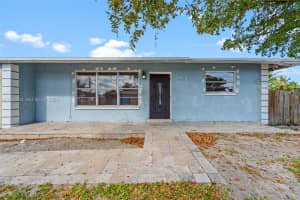 131 Nw 19th St Pompano Beach, FL 33060 - MLS#A11942303