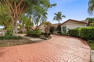 13220 Sw 5th St Miami, FL 33184 - MLS#A11942306