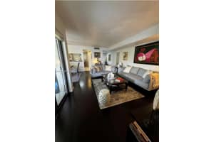 9020 Sw 125th Ave F303, Miami